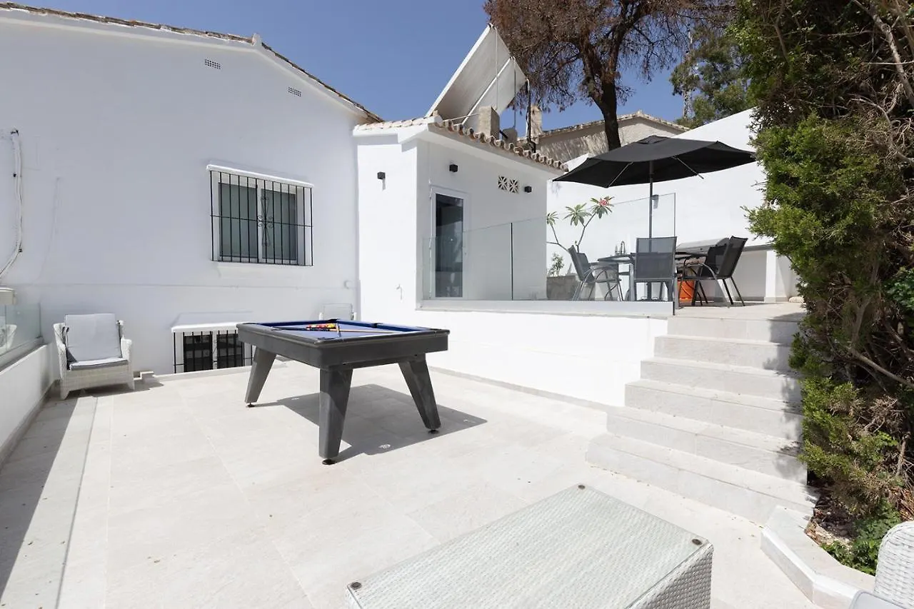 לה קאלה דה מיחאס 101 Superb La Cala Villa With Private Pool ספרד