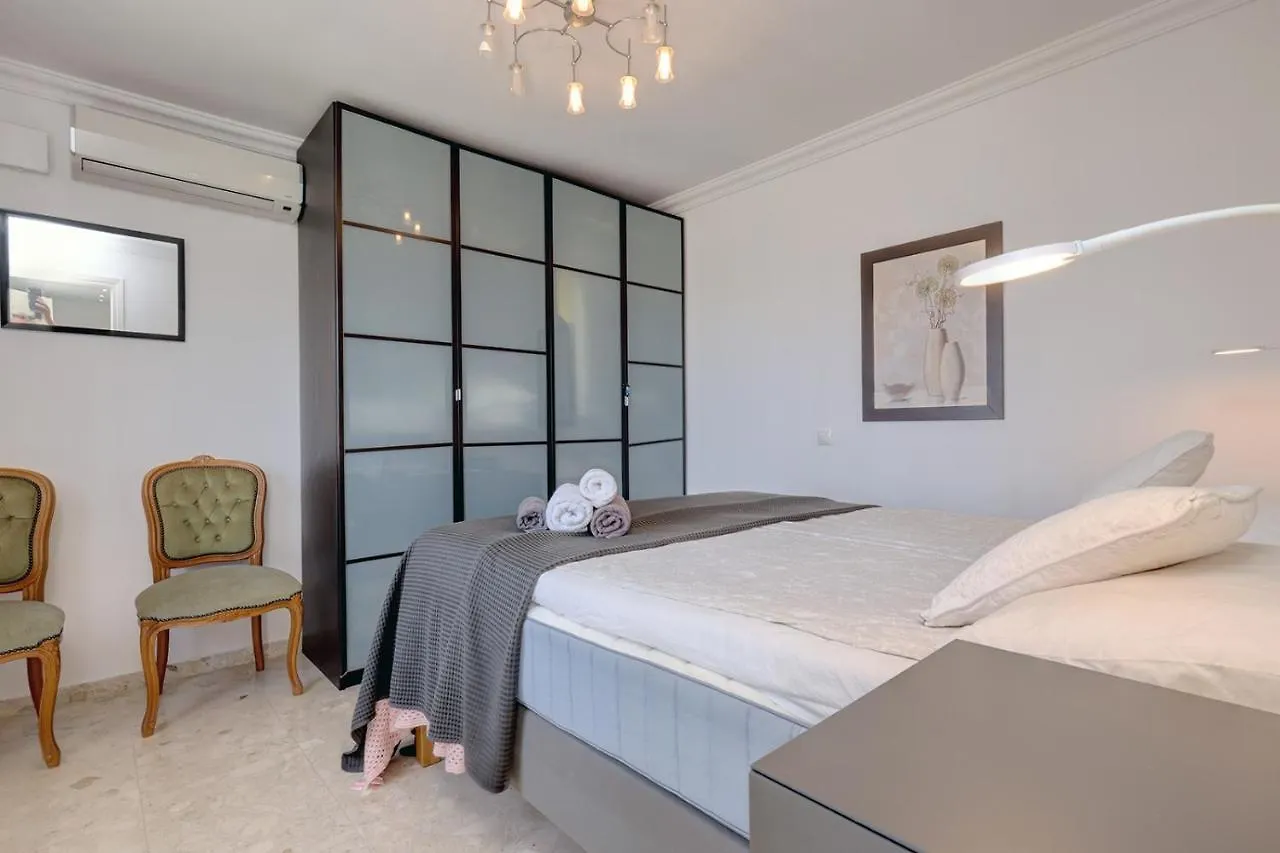 לה קאלה דה מיחאס 101 Superb La Cala Villa With Private Pool