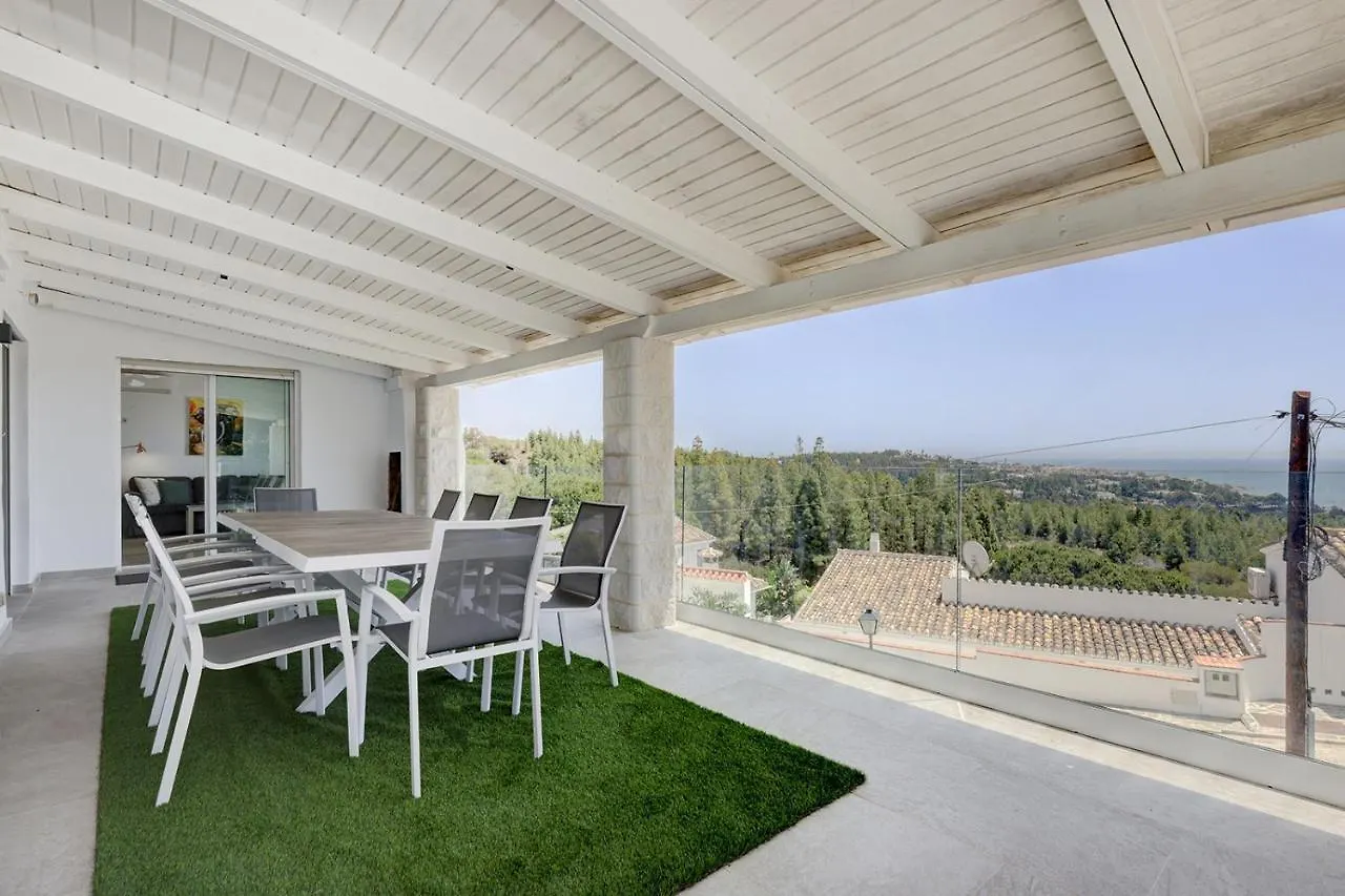 לה קאלה דה מיחאס 101 Superb La Cala Villa With Private Pool ספרד