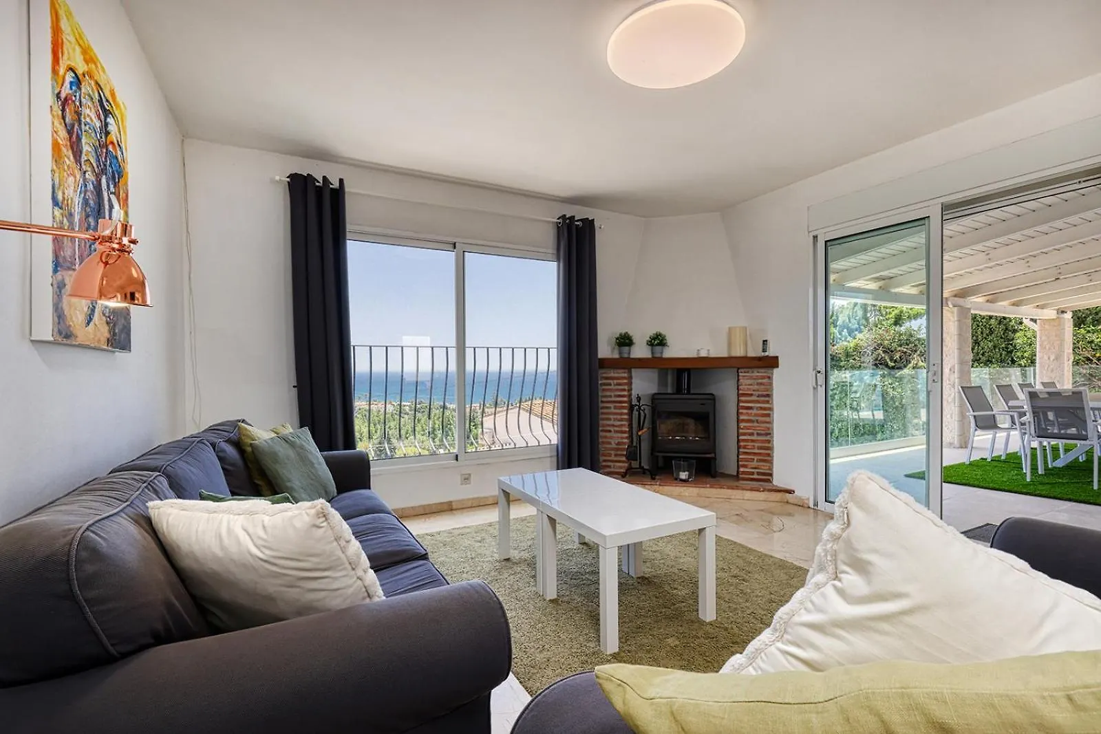 לה קאלה דה מיחאס 101 Superb La Cala Villa With Private Pool ספרד